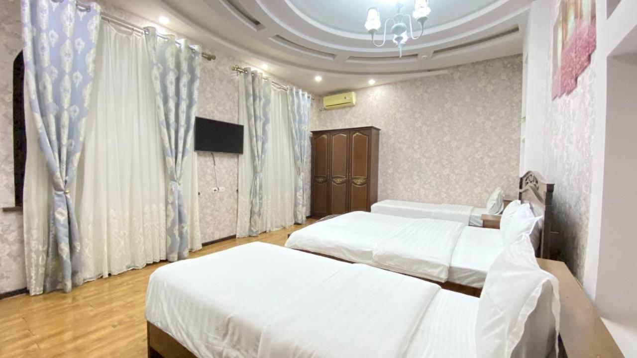 Alisher Hotel By Shosh Tashkent Esterno foto