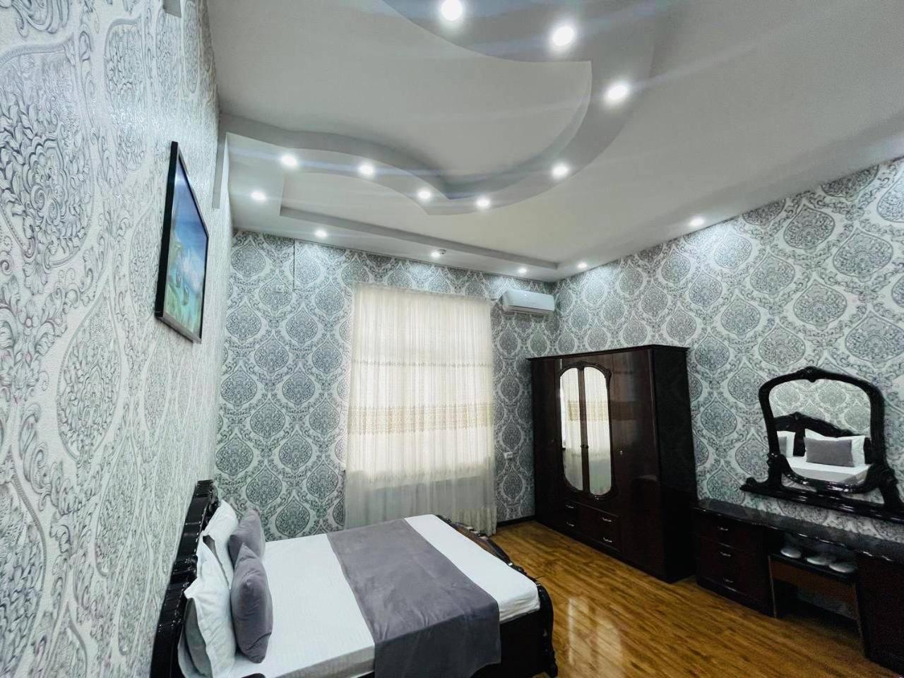 Alisher Hotel By Shosh Tashkent Esterno foto