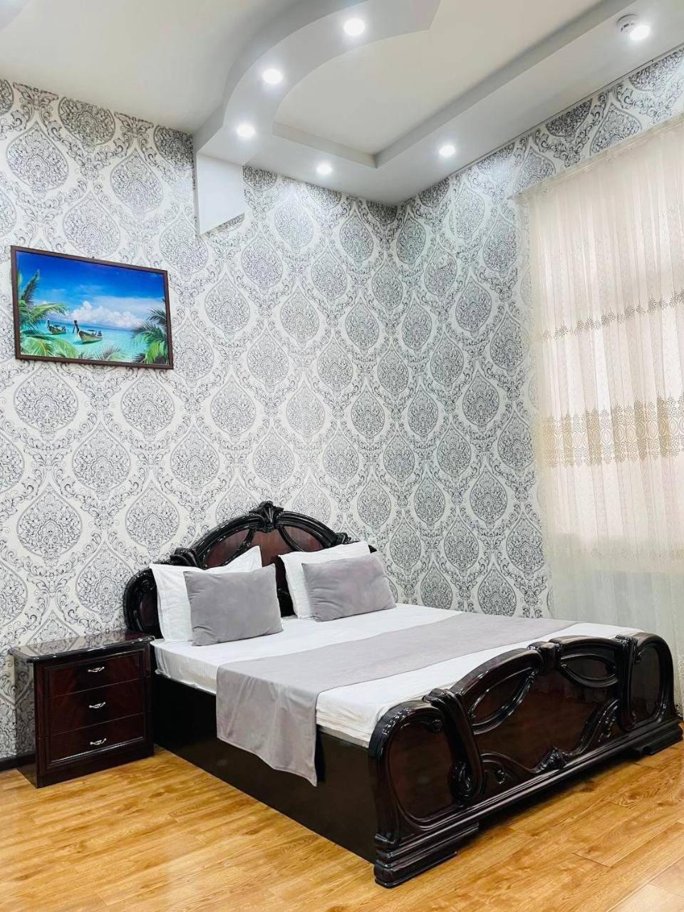 Alisher Hotel By Shosh Tashkent Esterno foto